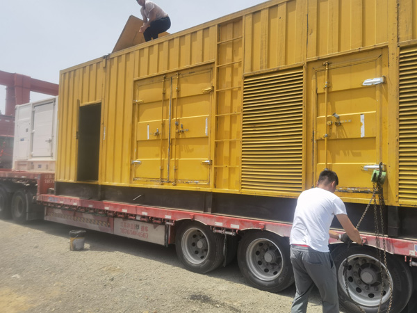 三水发电机出租100KW发电机需要什么规格的电缆线？