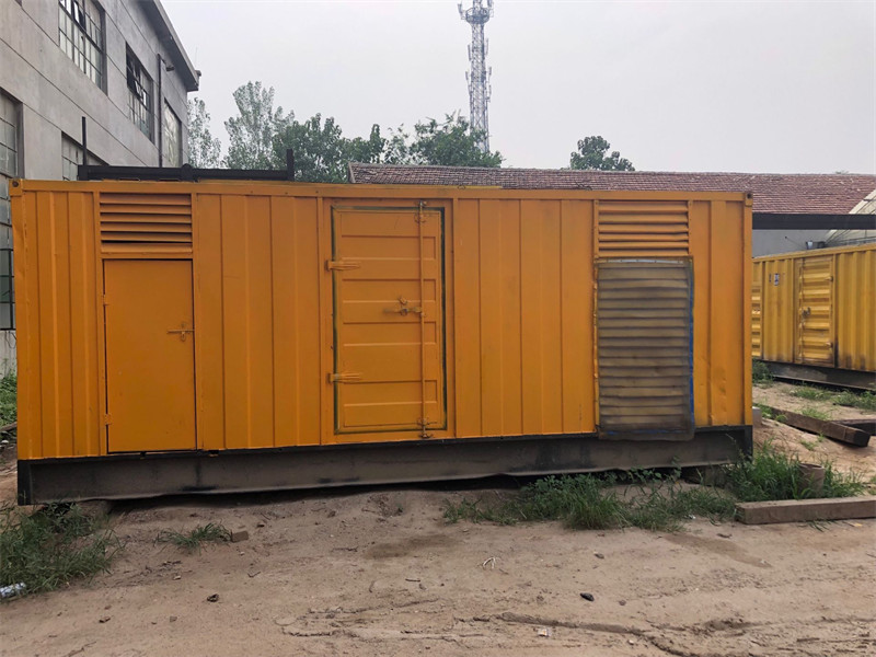 三水柴油发电机如何判断新机油是否已经完全充满机油滤清器？