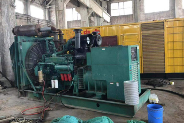 三水发电机组的空气滤清器应该如何保养？