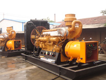 三水发电机组的频率规格是如何确定的？