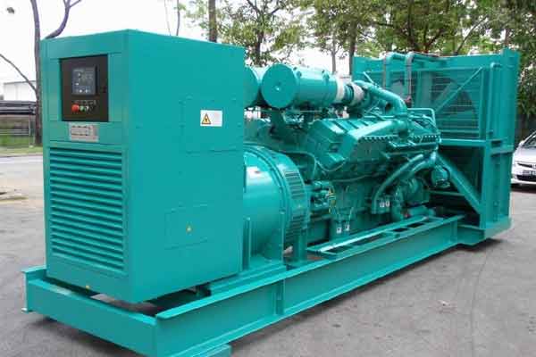 三水柴油发电机组电压不稳定怎样维修？