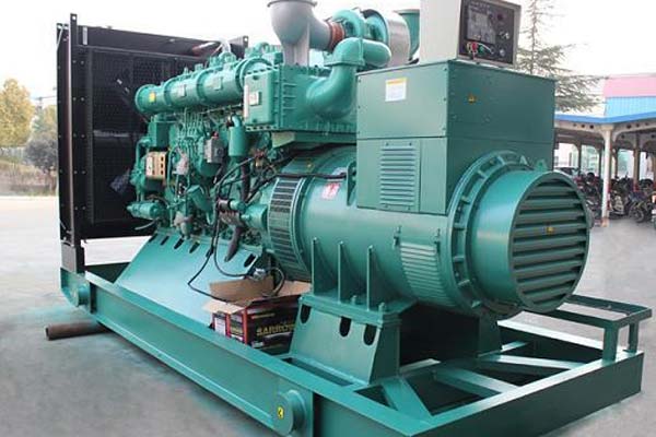 三水工厂发电机应急发电中如何优化燃油储备管理？